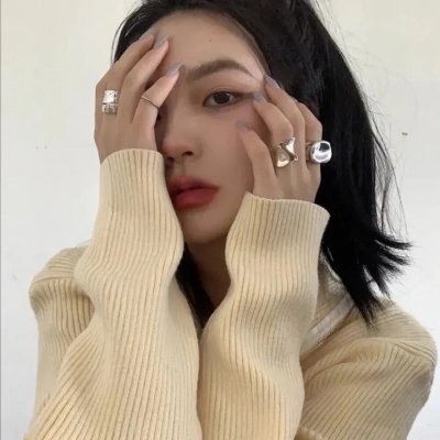 女伶们